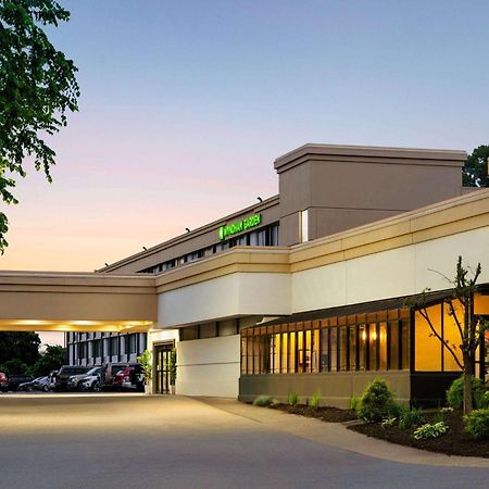 Wyndham Garden Inn Pittsburgh Airport Робінсон-Тауншип Екстер'єр фото
