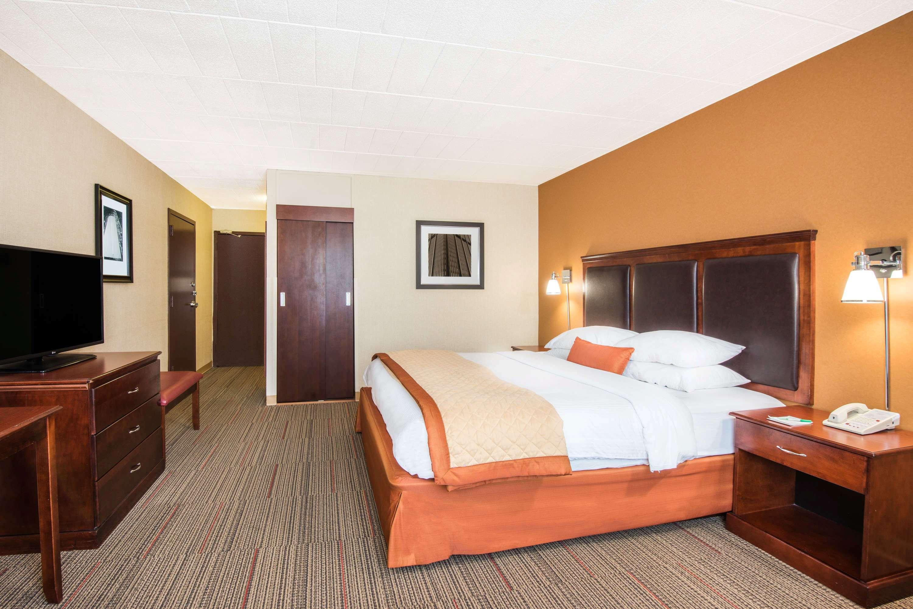 Wyndham Garden Inn Pittsburgh Airport Робінсон-Тауншип Екстер'єр фото
