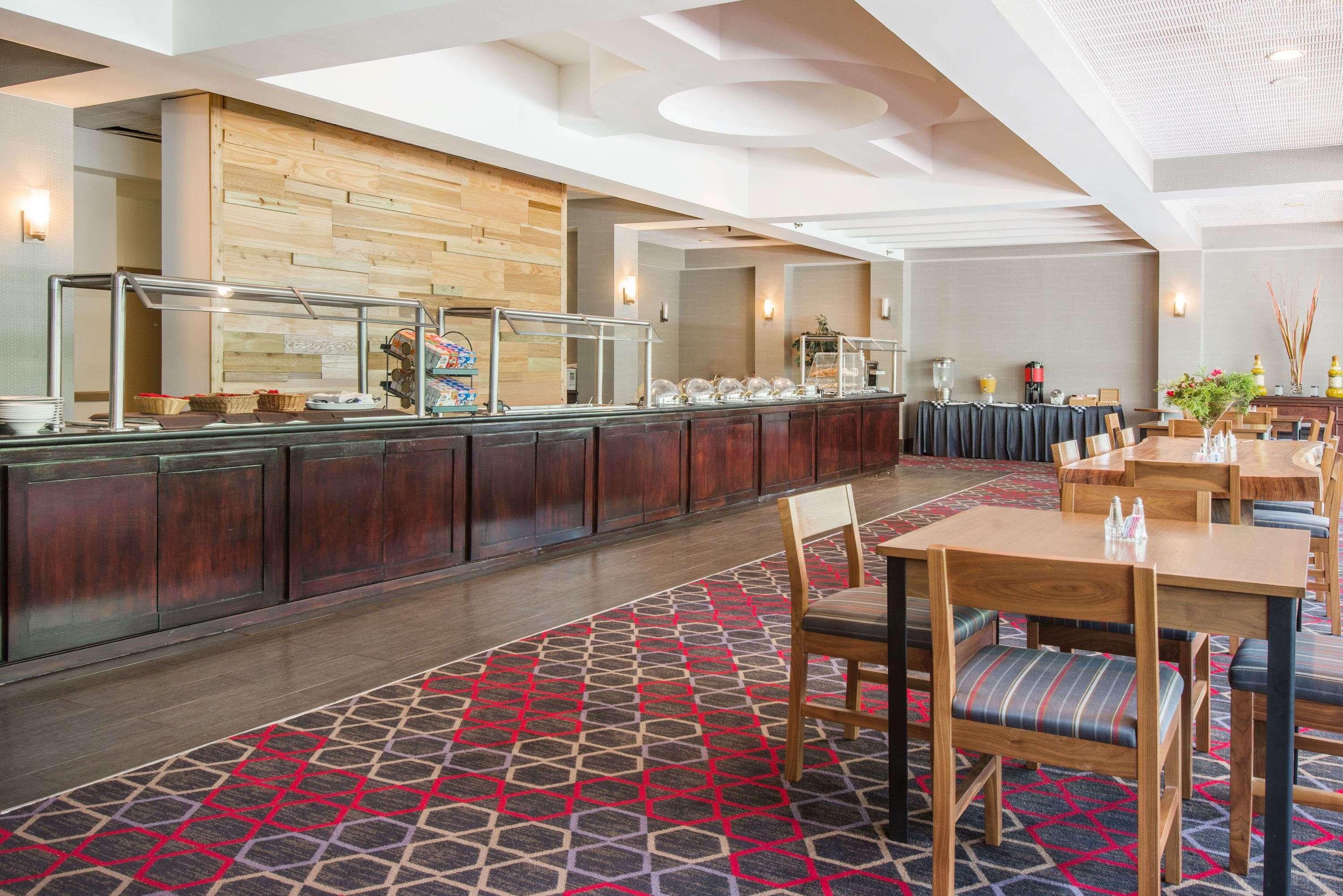 Wyndham Garden Inn Pittsburgh Airport Робінсон-Тауншип Екстер'єр фото