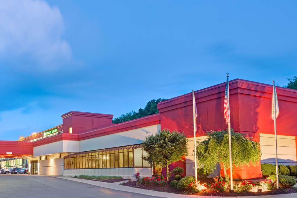 Wyndham Garden Inn Pittsburgh Airport Робінсон-Тауншип Екстер'єр фото